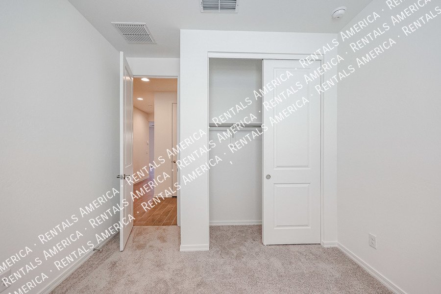 Beautiful Home in Eastmark property image