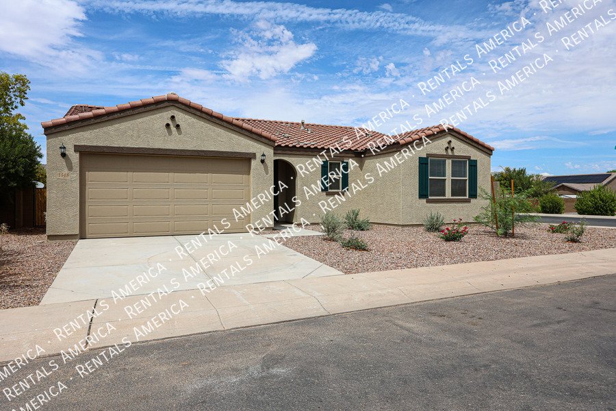 3 bedroom 2 bath iin Casa Grande property image