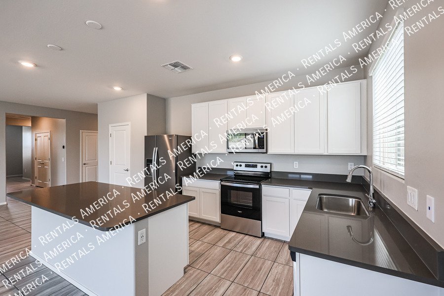 3 bedroom 2 bath iin Casa Grande property image