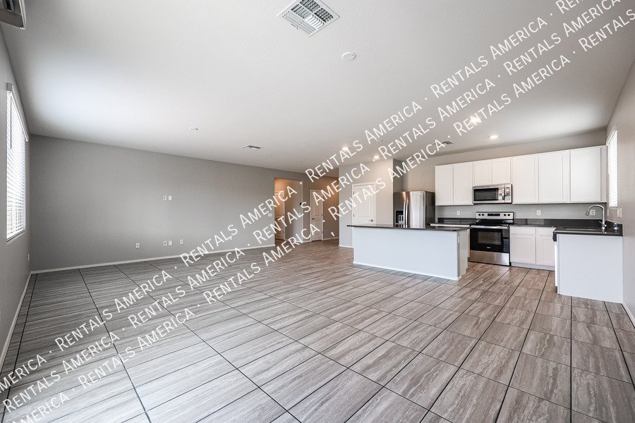 3 bedroom 2 bath iin Casa Grande property image