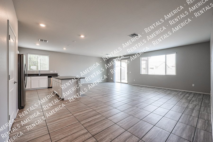 3 bedroom 2 bath iin Casa Grande property image