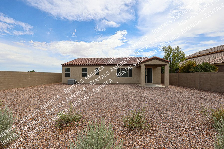 3 bedroom 2 bath iin Casa Grande property image