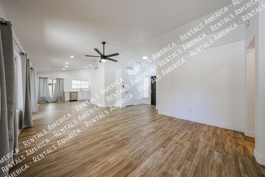 3-bedroom 2 bath in Mesa property image