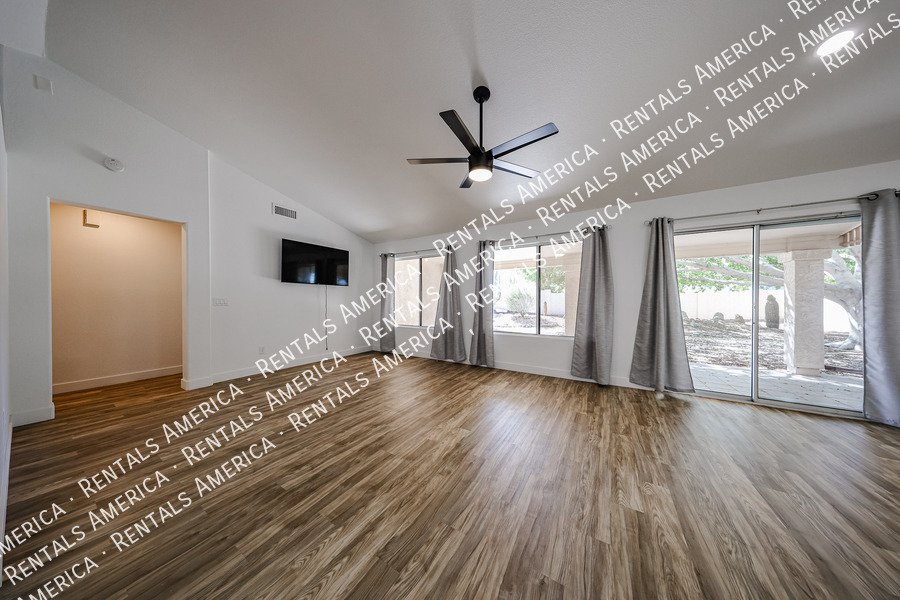 3-bedroom 2 bath in Mesa property image