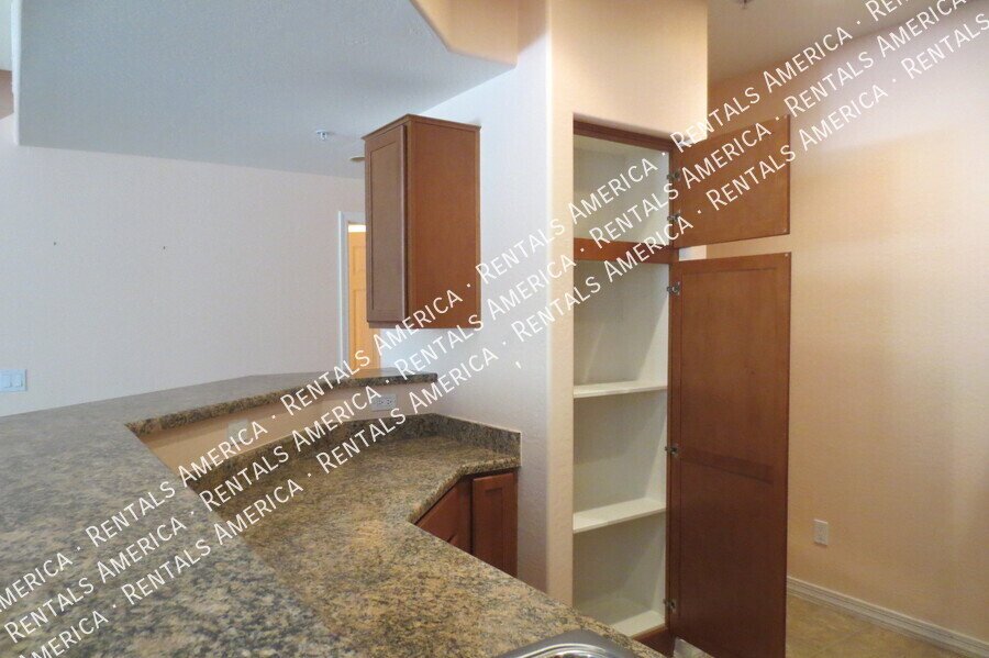 Gated Poolside Townhouse! property image