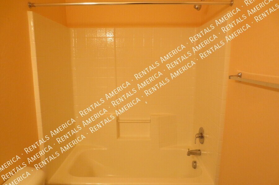 Gated Poolside Townhouse! property image