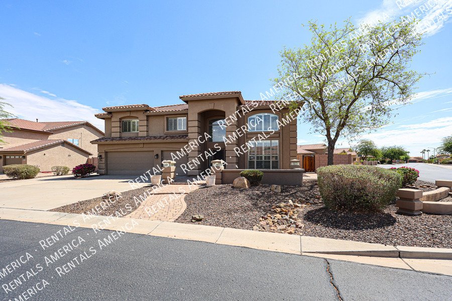 Amazing corner lot! property image