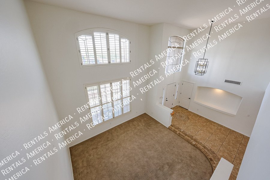 Amazing corner lot! property image