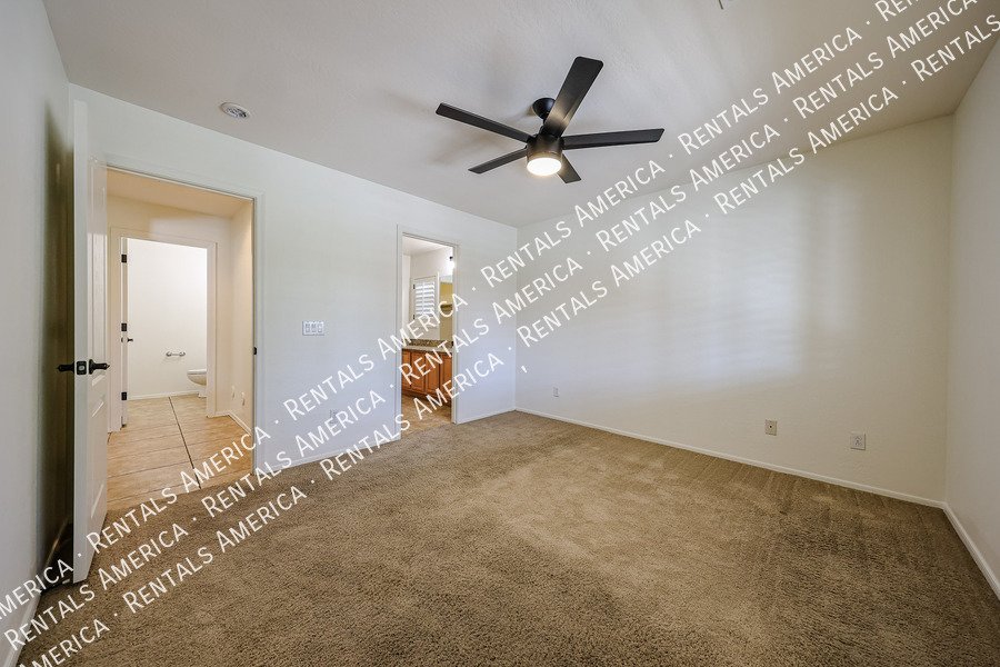 Amazing corner lot! property image