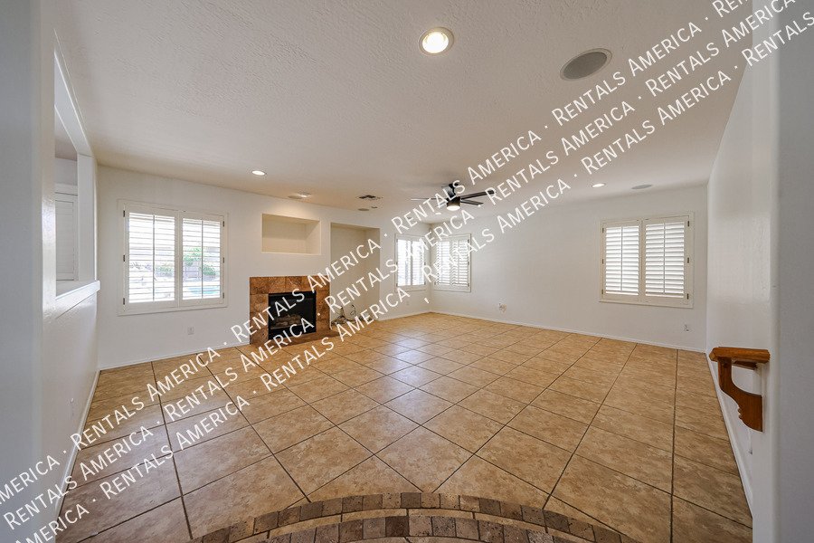 Amazing corner lot! property image