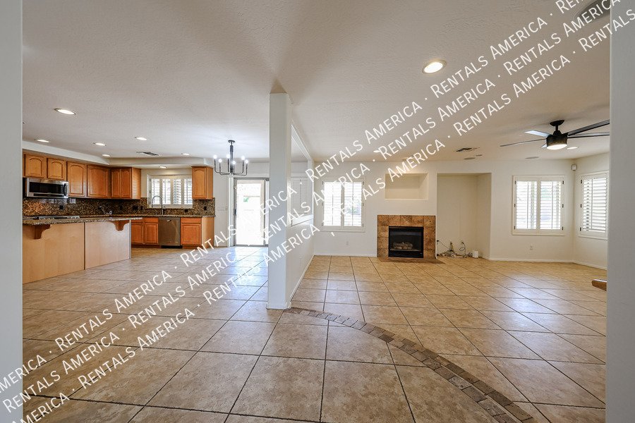 Amazing corner lot! property image