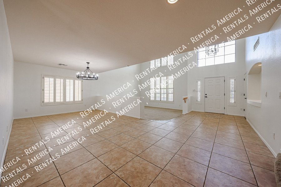 Amazing corner lot! property image