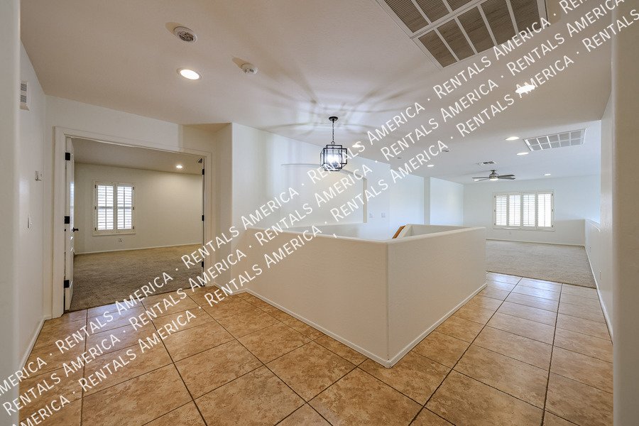 Amazing corner lot! property image