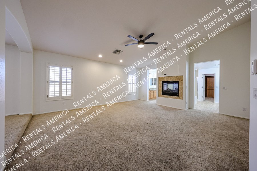 Amazing corner lot! property image