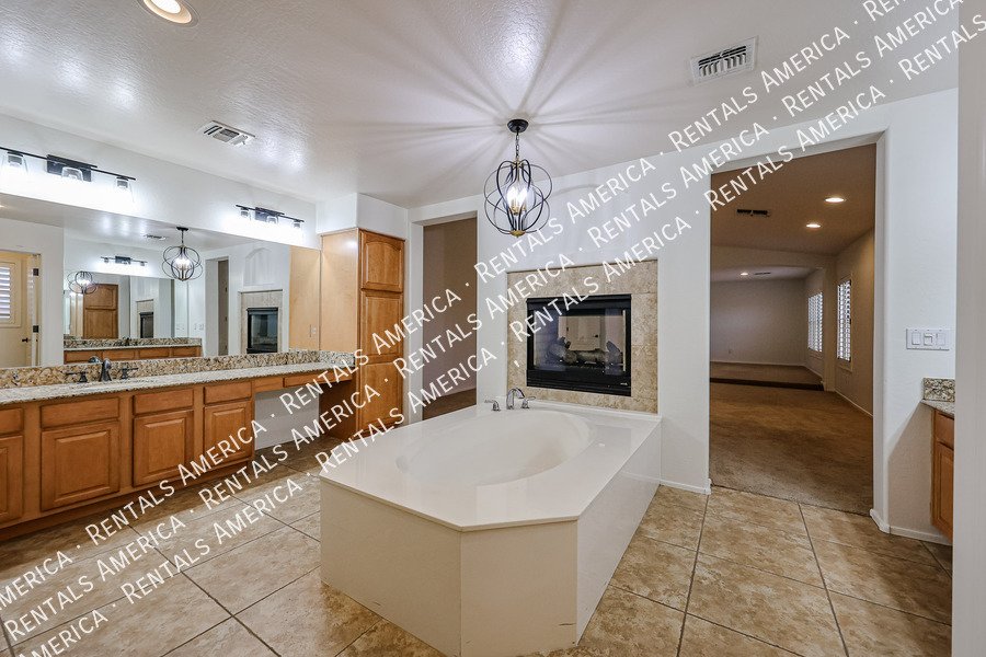 Amazing corner lot! property image