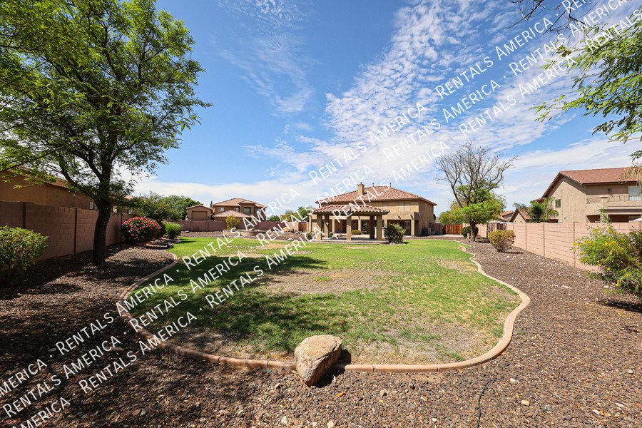 Amazing corner lot! property image