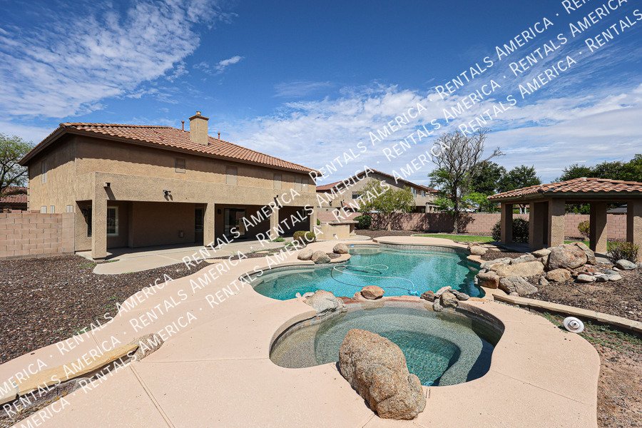 Amazing corner lot! property image