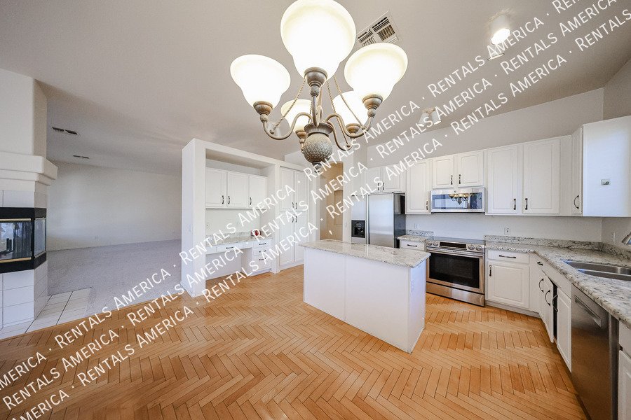 Meticulously Maintained Single Level Home property image