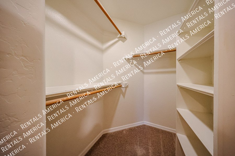 17219 N 19th Run property image