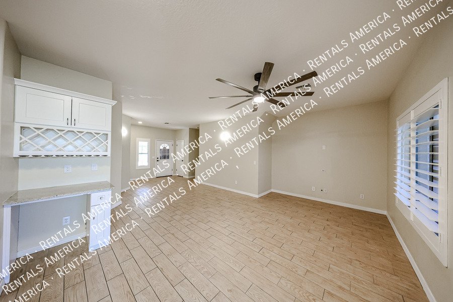 17219 N 19th Run property image