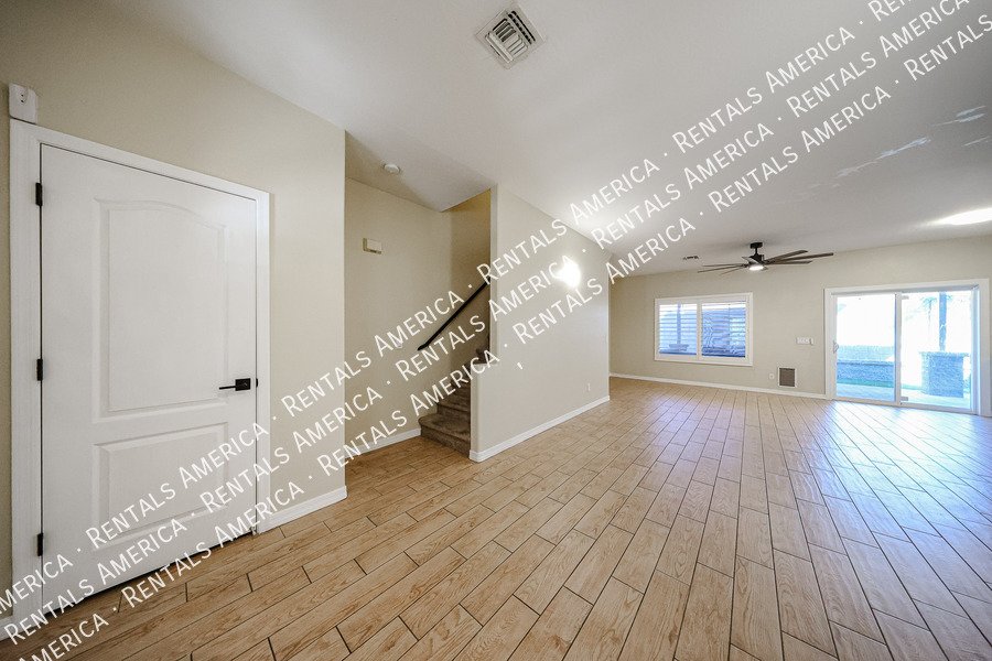 17219 N 19th Run property image