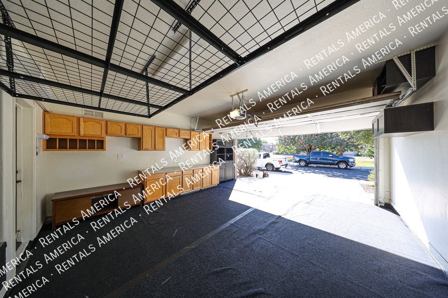 17219 N 19th Run property image