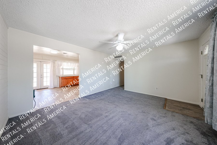 MI Special! Cozy 4BD 2BA Home in Scottsdale! property image