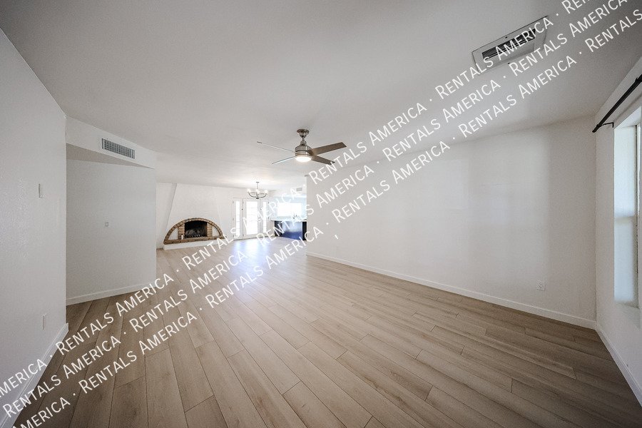 Union Hills Manor, 4-Bedroom, 2 Bath property image