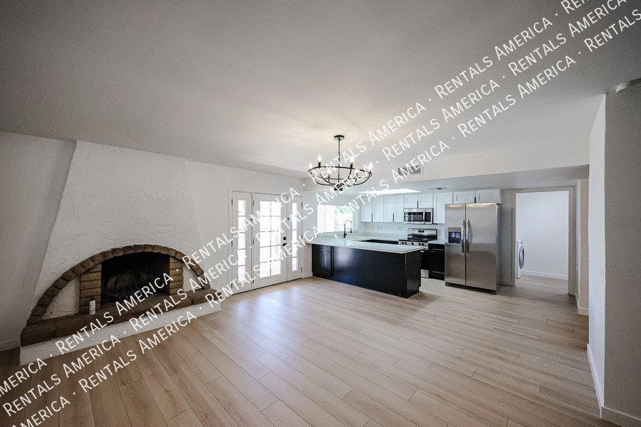 Union Hills Manor, 4-Bedroom, 2 Bath property image