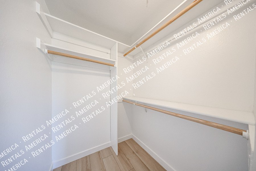 Union Hills Manor, 4-Bedroom, 2 Bath property image