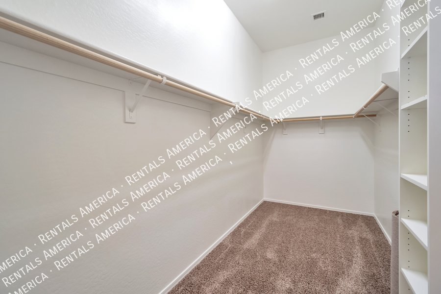 NEW AC Units property image