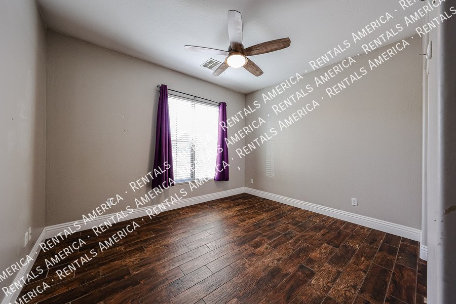 Great home in gated community! property image