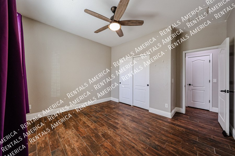 Great home in gated community! property image