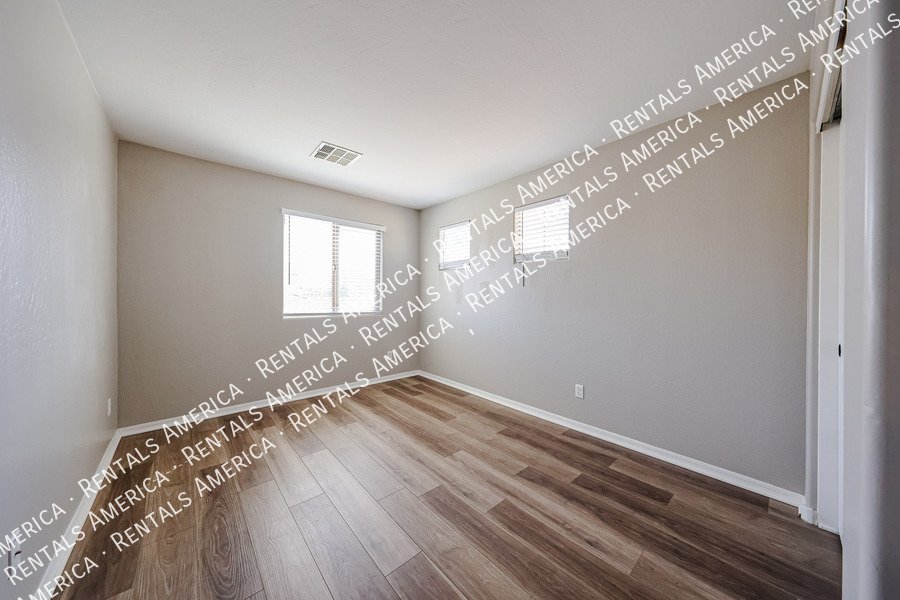 Great home in gated community! property image