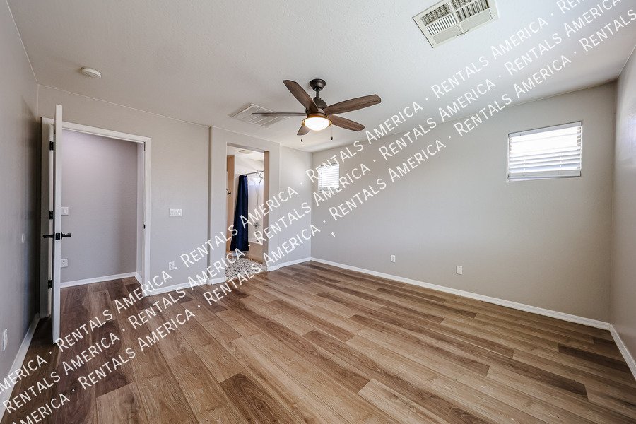 Great home in gated community! property image