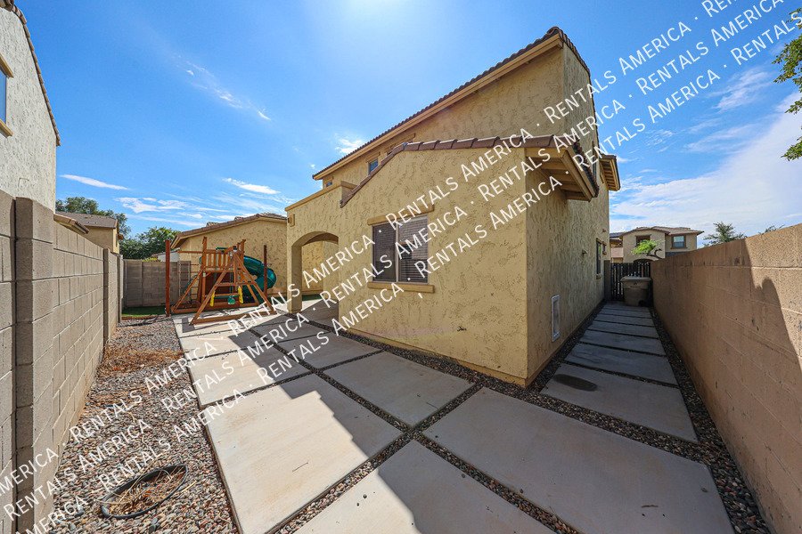 Great home in gated community! property image