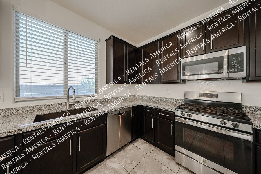 Las Brisas, 5-Bedroom, 4-Bath property image