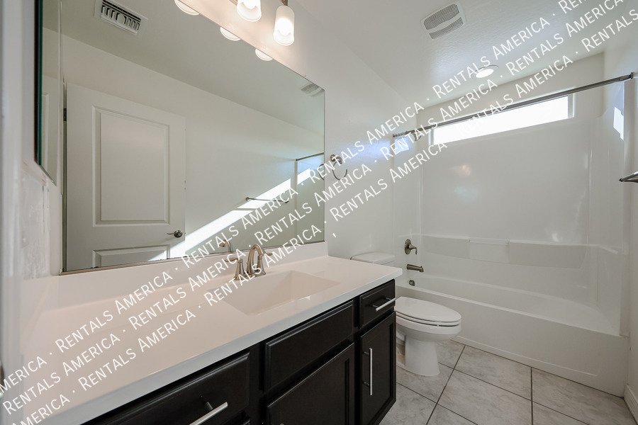 Las Brisas, 5-Bedroom, 4-Bath property image