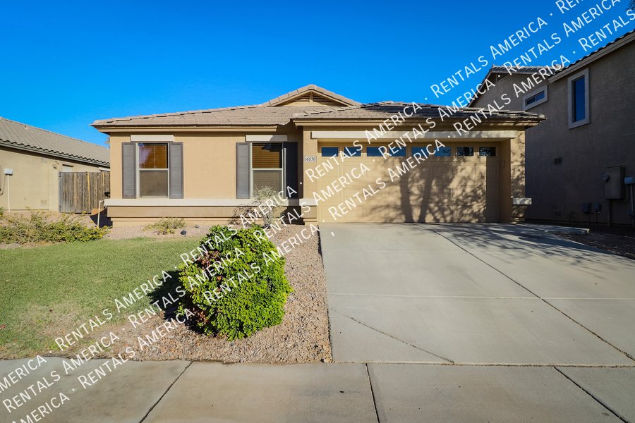Beautiful Single Level 3BD/2BA Plus Den In Goodyear! property image