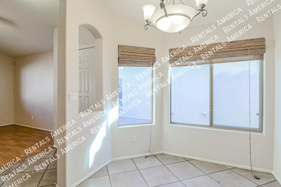 Beautiful Single Level 3BD/2BA Plus Den In Goodyear! property image