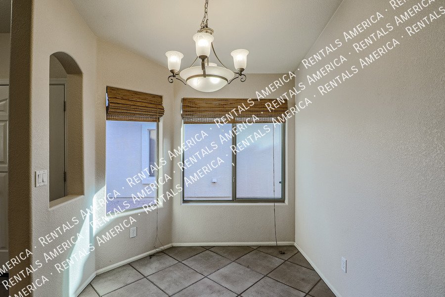 Beautiful Single Level 3BD/2BA Plus Den In Goodyear! property image