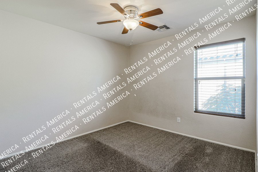 Beautiful Single Level 3BD/2BA Plus Den In Goodyear! property image