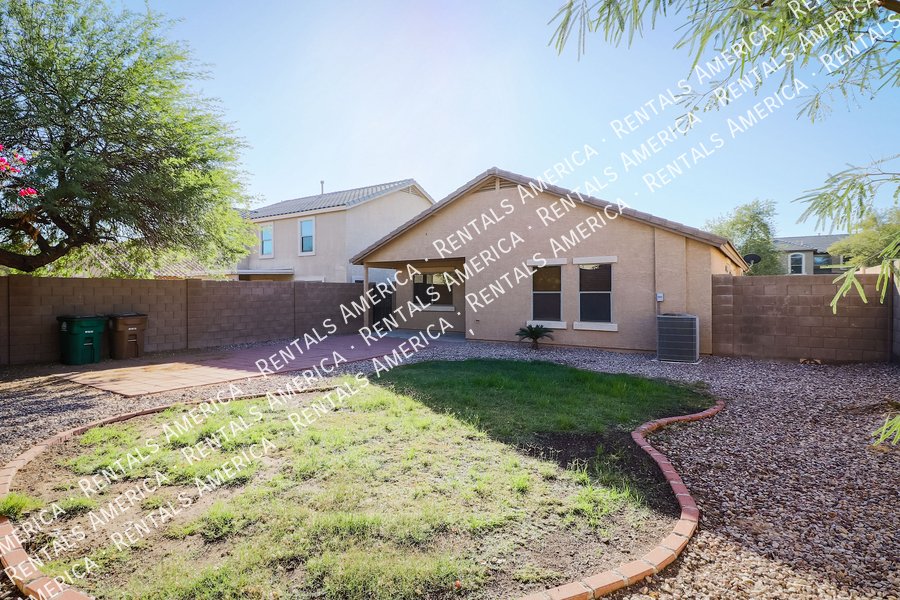 Beautiful Single Level 3BD/2BA Plus Den In Goodyear! property image