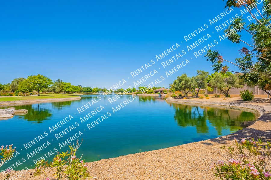 3 Bedroom with a pool! property image