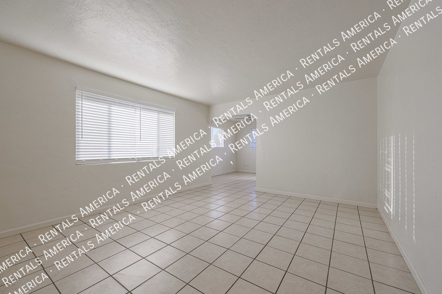 Wonderful, 3BR/2BA Home in Metro Phoenix w/ No HOA! property image