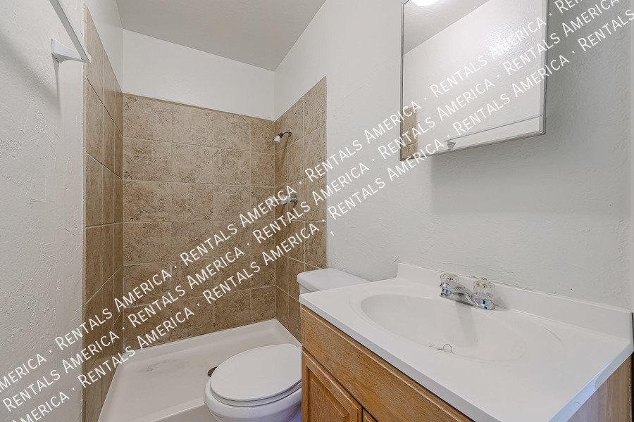 Wonderful, 3BR/2BA Home in Metro Phoenix w/ No HOA! property image