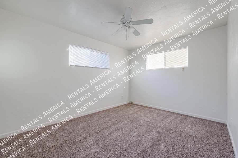 Wonderful, 3BR/2BA Home in Metro Phoenix w/ No HOA! property image