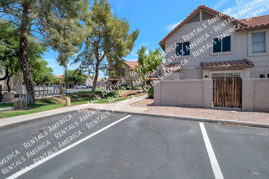 *$300 off your 1st month's rent with a signed 12-month lease* property image