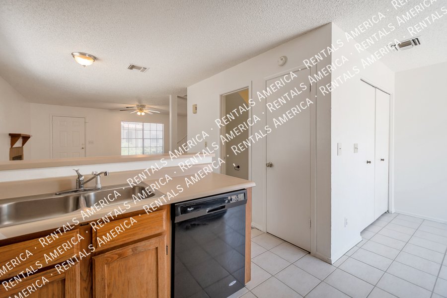 *$300 off your 1st month's rent with a signed 12-month lease* property image