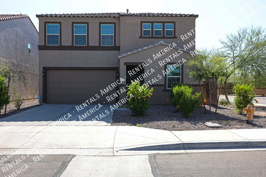 Remarkable newer home with 4 bed / 3 bath in Glendale!!! property image